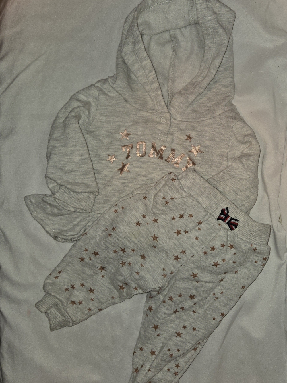 Tommy Hilfiger Kids Gray Hoodie & Star Jogger Suit Set SZ 3-6M